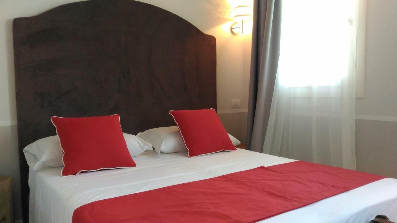 Spagnoi Rooms Castelnuovo del Garda Εξωτερικό φωτογραφία